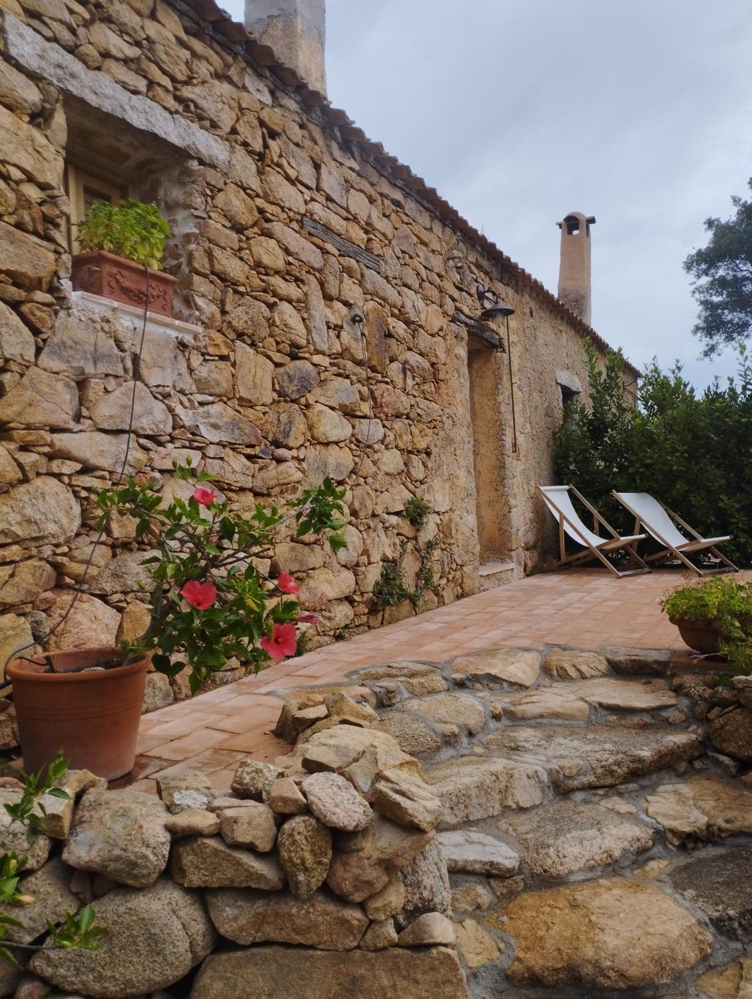 Su Niberalzu Country house *